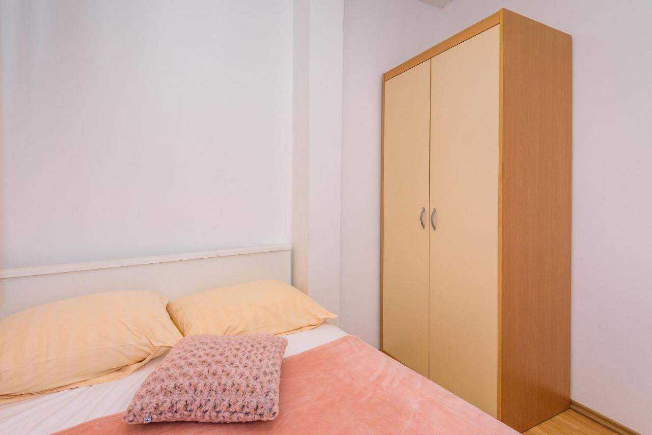 קלק Apartments Zdravko מראה חיצוני תמונה