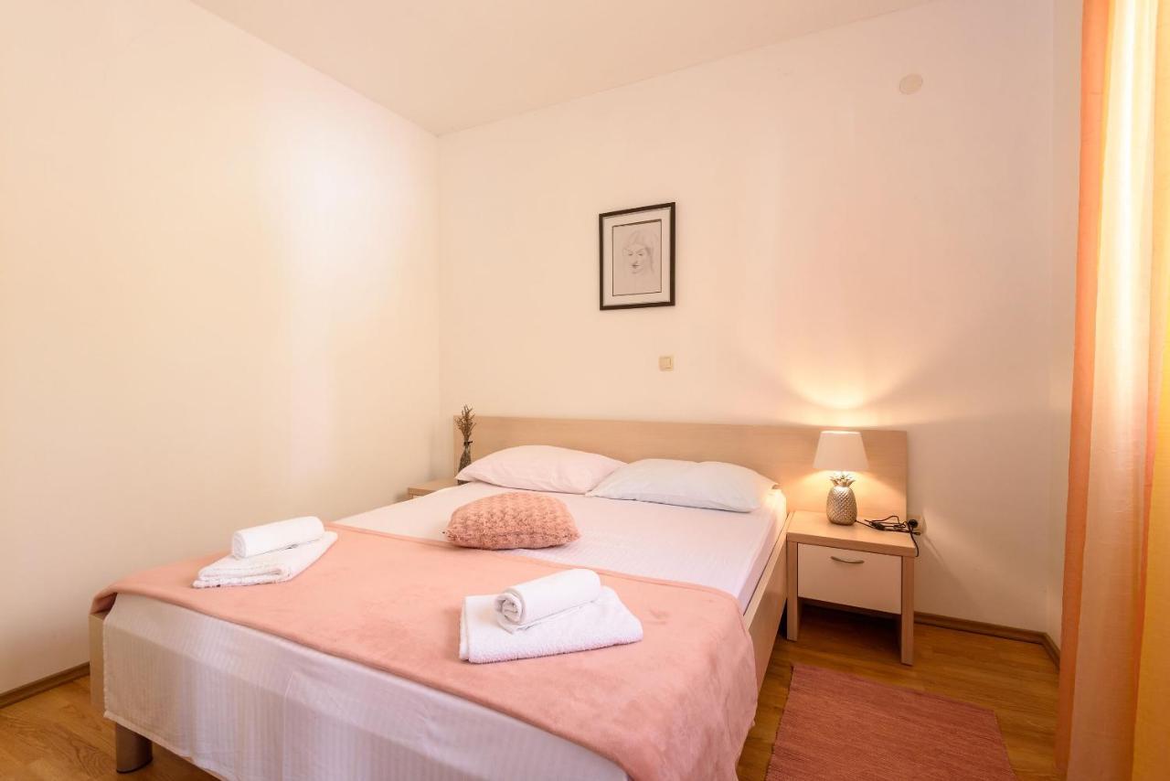 קלק Apartments Zdravko מראה חיצוני תמונה