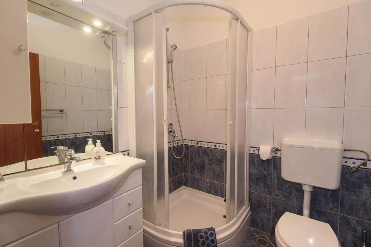 קלק Apartments Zdravko מראה חיצוני תמונה