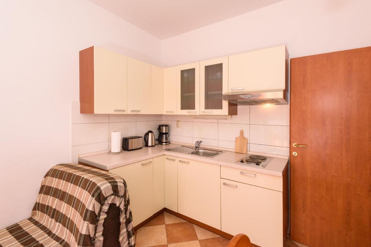 קלק Apartments Zdravko מראה חיצוני תמונה