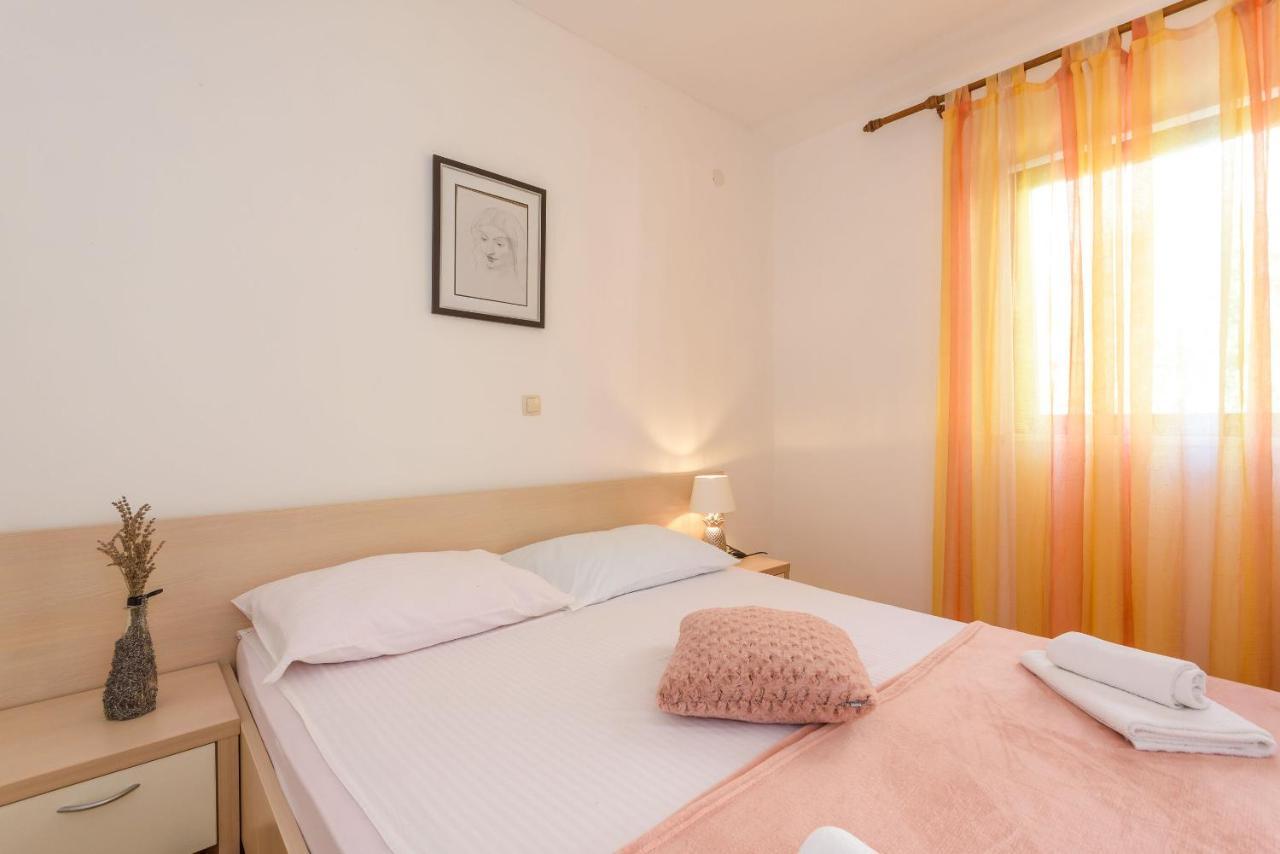קלק Apartments Zdravko מראה חיצוני תמונה